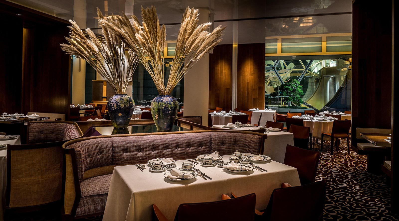Summer Pavilion dining room at The Ritz-Carlton, Millenia Singapore